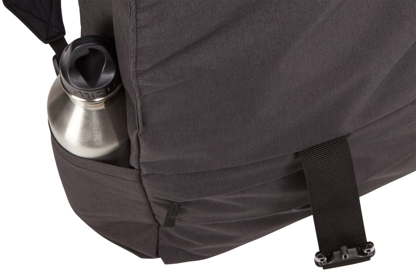 Thule – Outset 22L hátizsák - zöld - iSTYLE HU