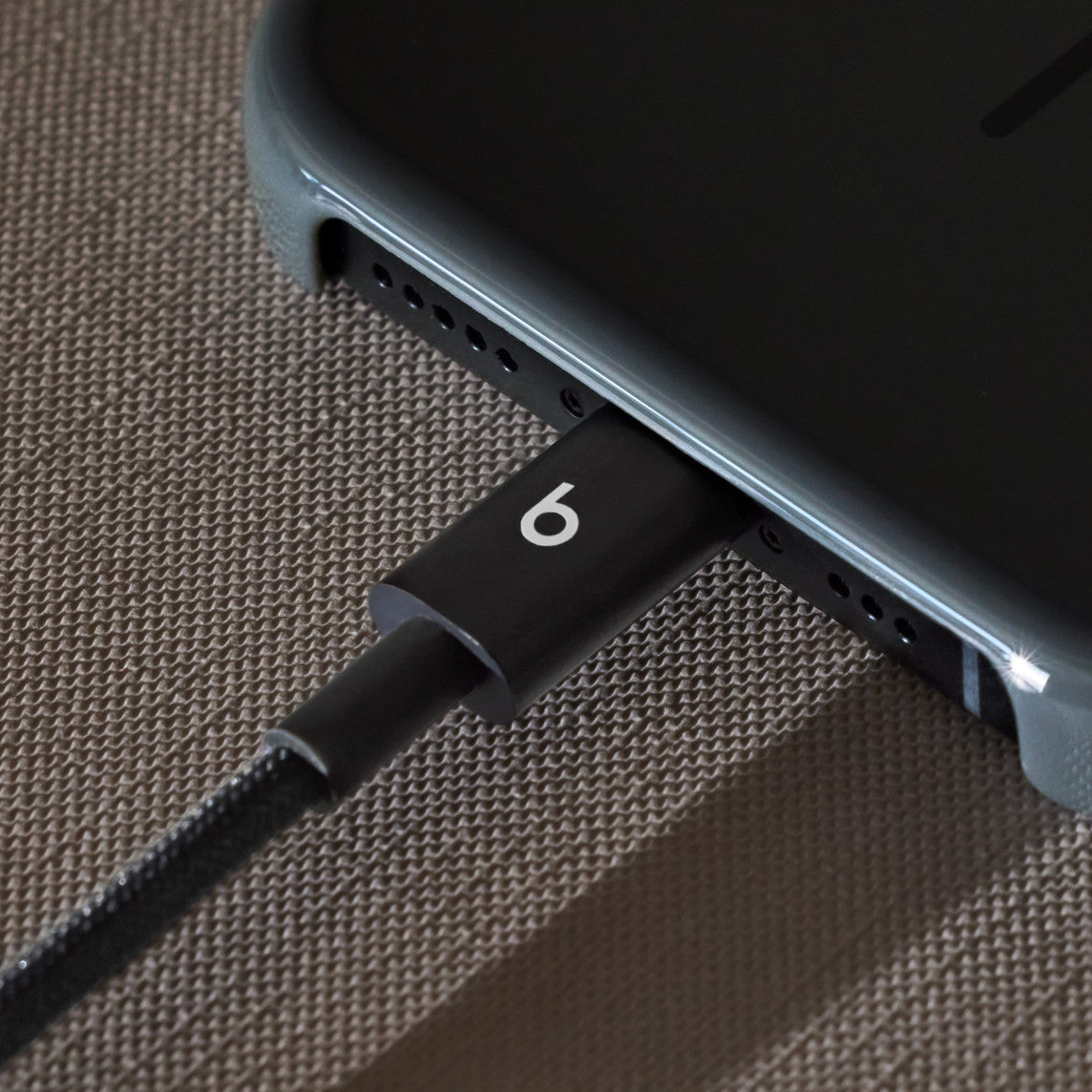 Beats USB-C – USB-C szőtt borítású kábel (1,5 m) — fotonfekete