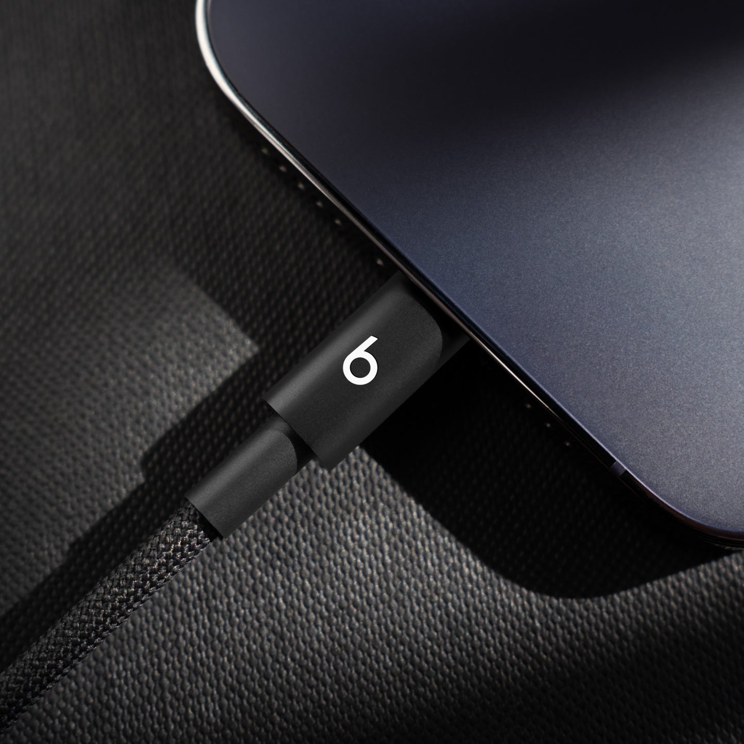 Beats USB-C — Lightning szőtt borítású kábel (1,5 m) — fotonfekete