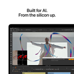 16 hüvelykes MacBook Pro: Apple M5 Max chip 18 magos CPU-val és 32 magos GPU-val, 2TB SSD, 36GB RAM, Nanotexturált kijelző, Háttér-világítású Magic Keyboard Touch ID‑val – magyar - ezüst CTO